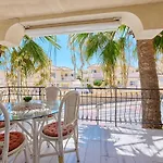 Apartman Stylish 1-bedroom - By Welcomely