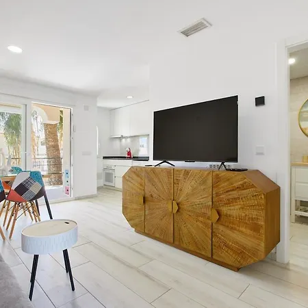 Stylish 1-bedroom - By Welcomely Lägenhet *