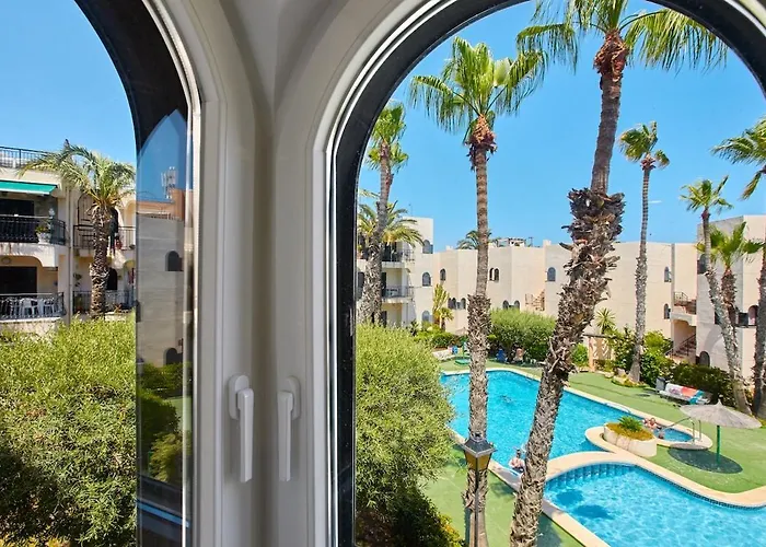 Stylish 1-bedroom - By Welcomely Torrevieja