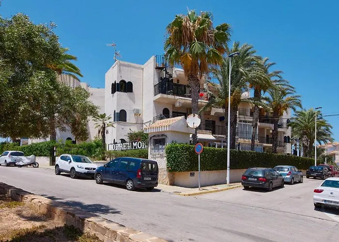 Apartment Stylish 1-bedroom - By Welcomely Torrevieja