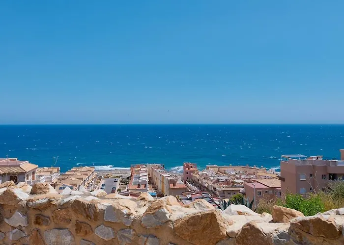 Stylish 1-bedroom - By Welcomely Torrevieja