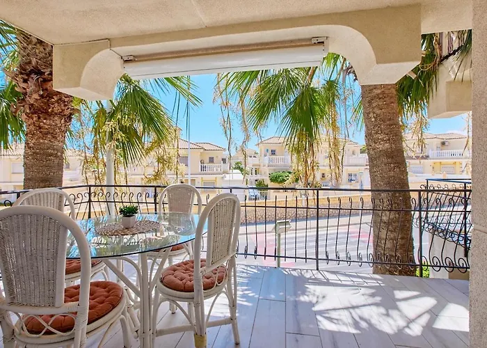 Apartment Stylish 1-bedroom - By Welcomely